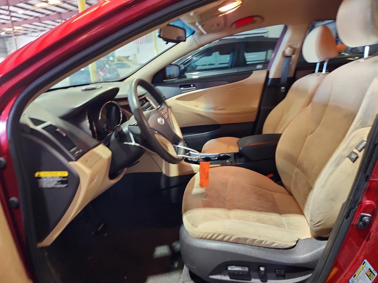 2013 HYUNDAI SONATA