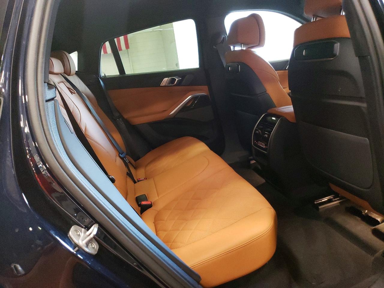 2027 BMW X6
