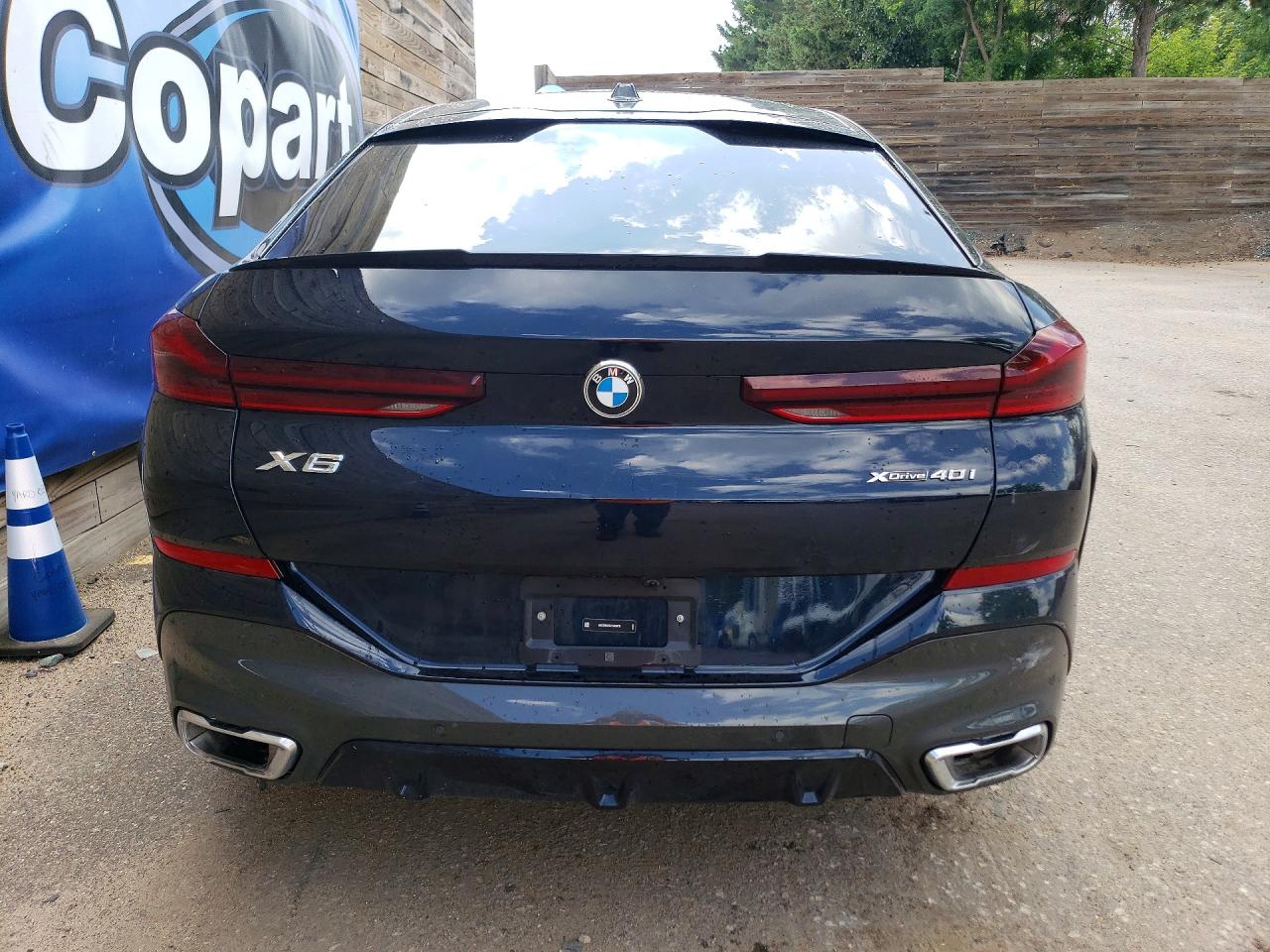 2027 BMW X6