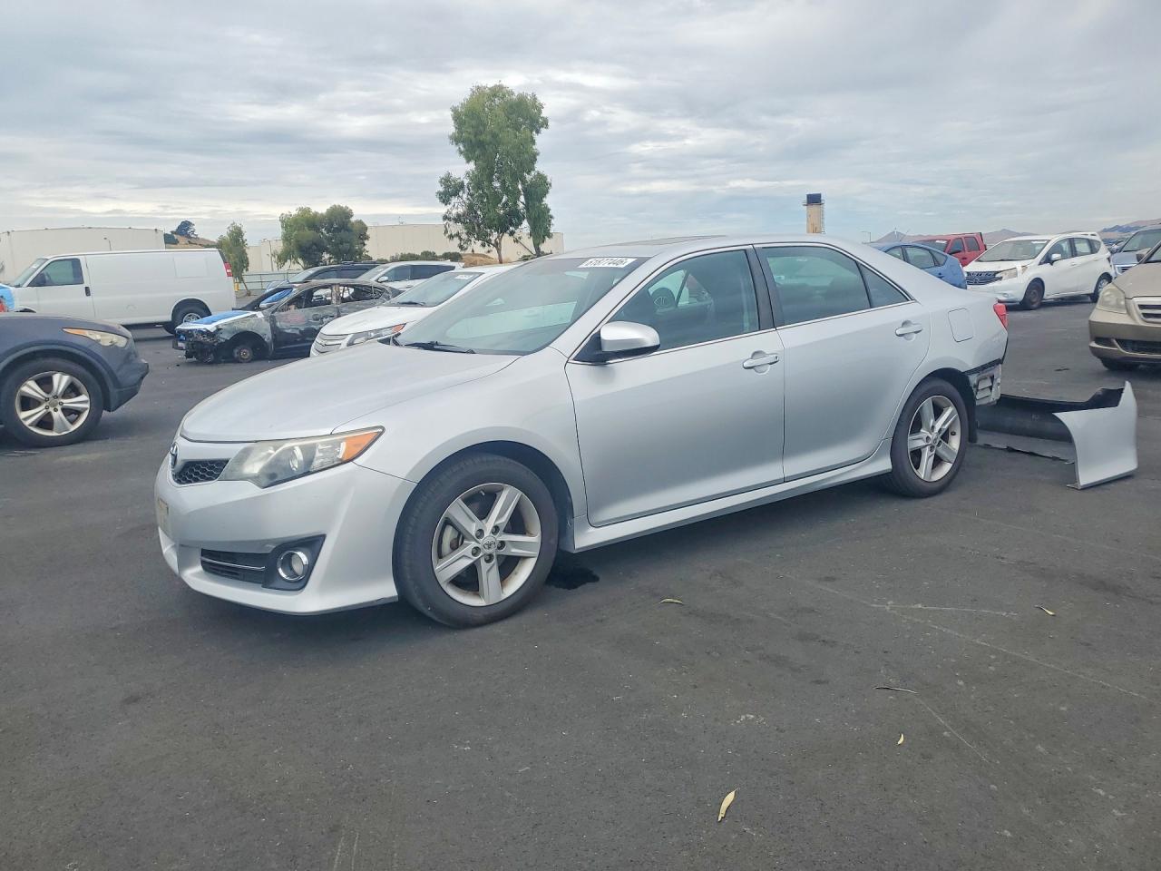 2012 TOYOTA CAMRY