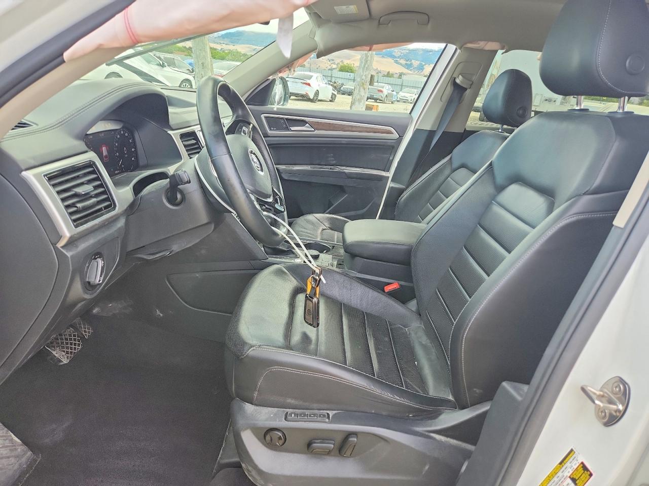 2018 VOLKSWAGEN ATLAS