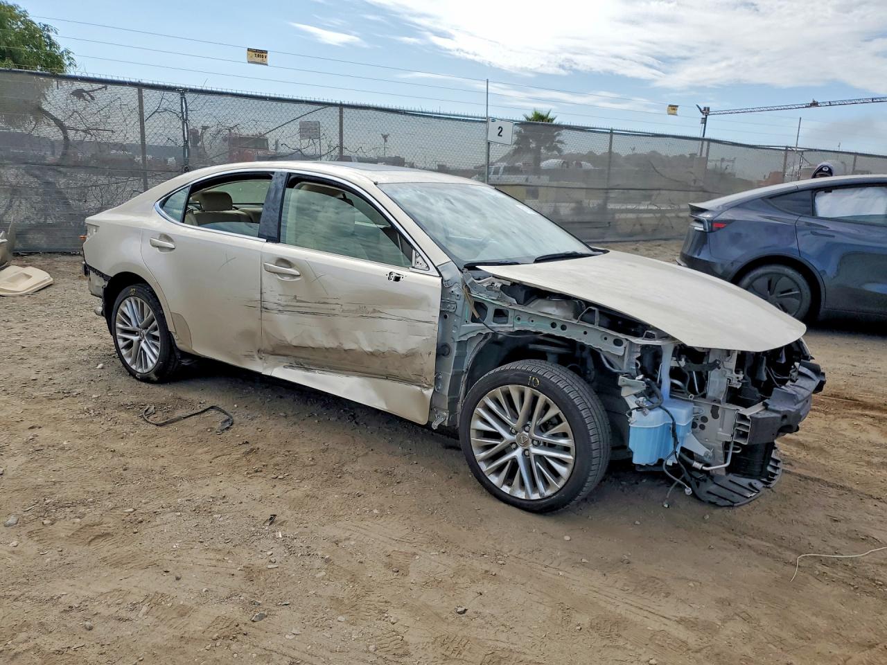 2013 LEXUS ES350