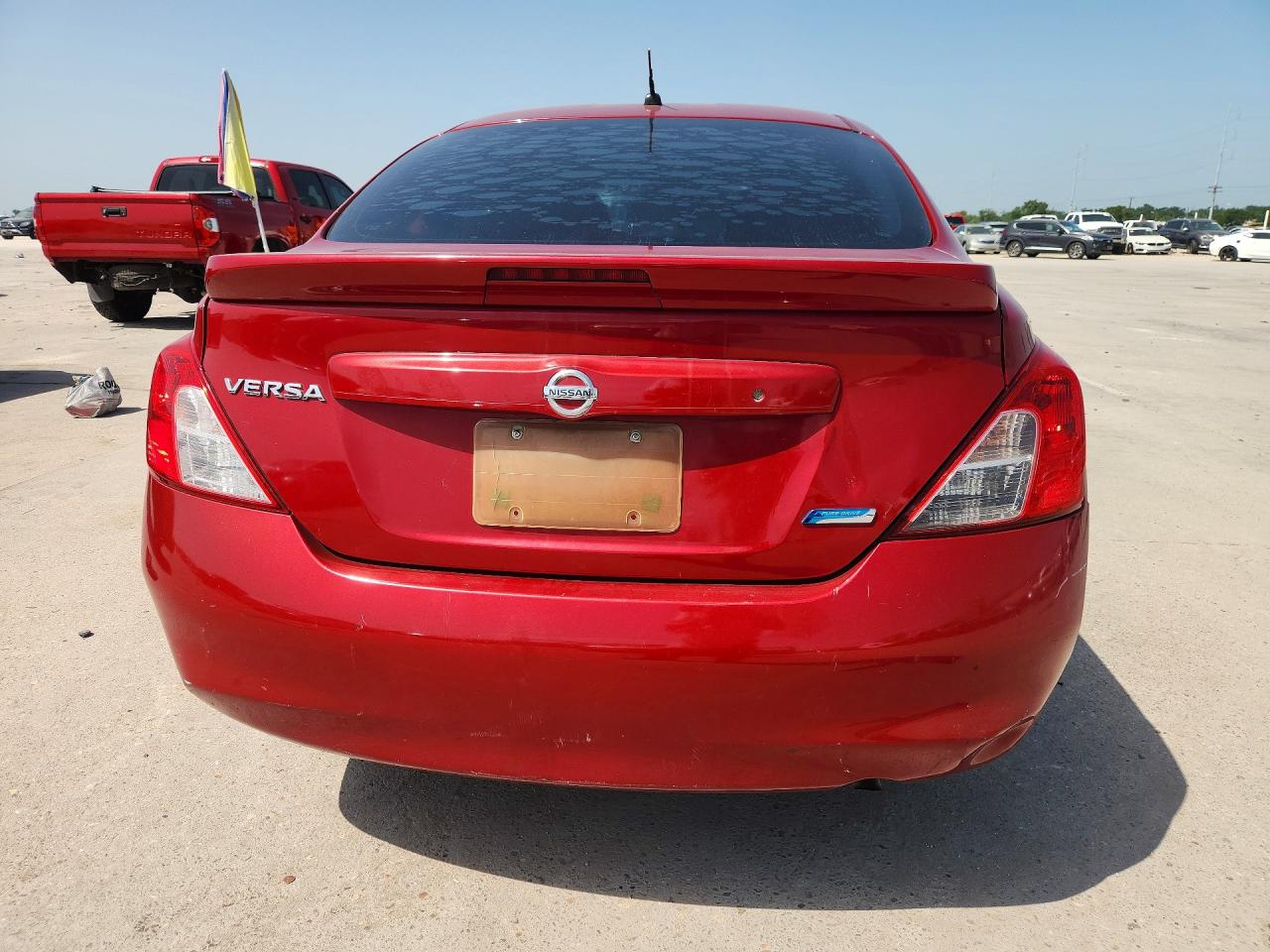 2014 NISSAN VERSA
