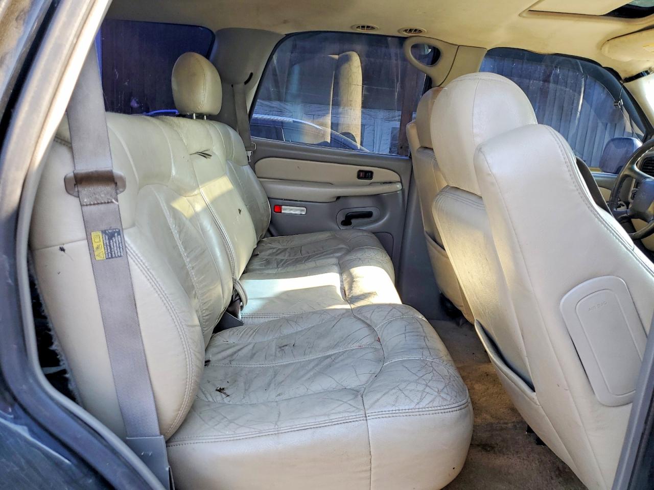 2002 CHEVROLET TAHOE