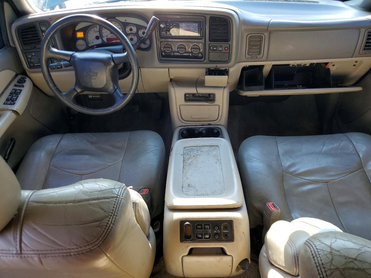 2002 CHEVROLET TAHOE