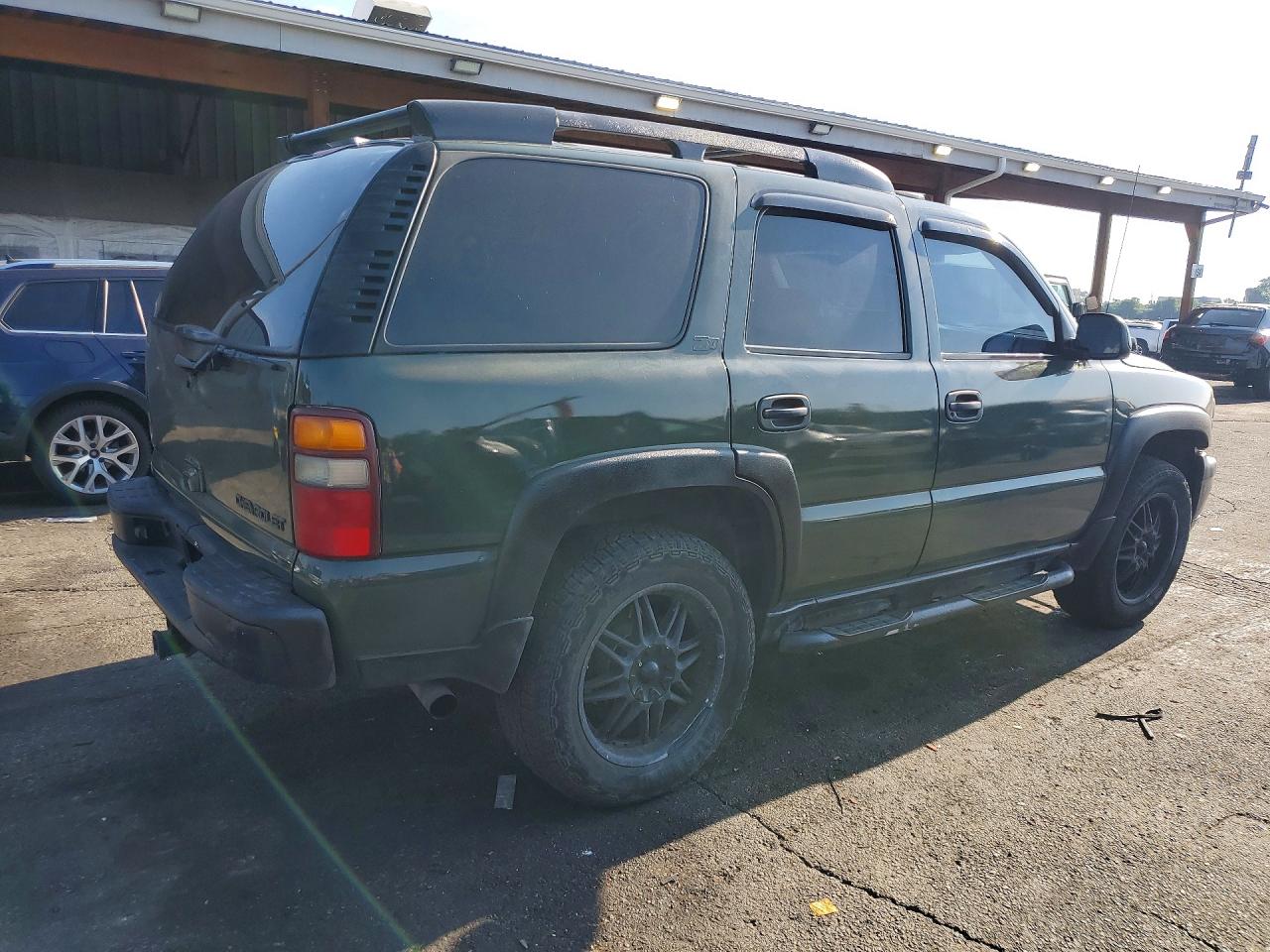 2002 CHEVROLET TAHOE