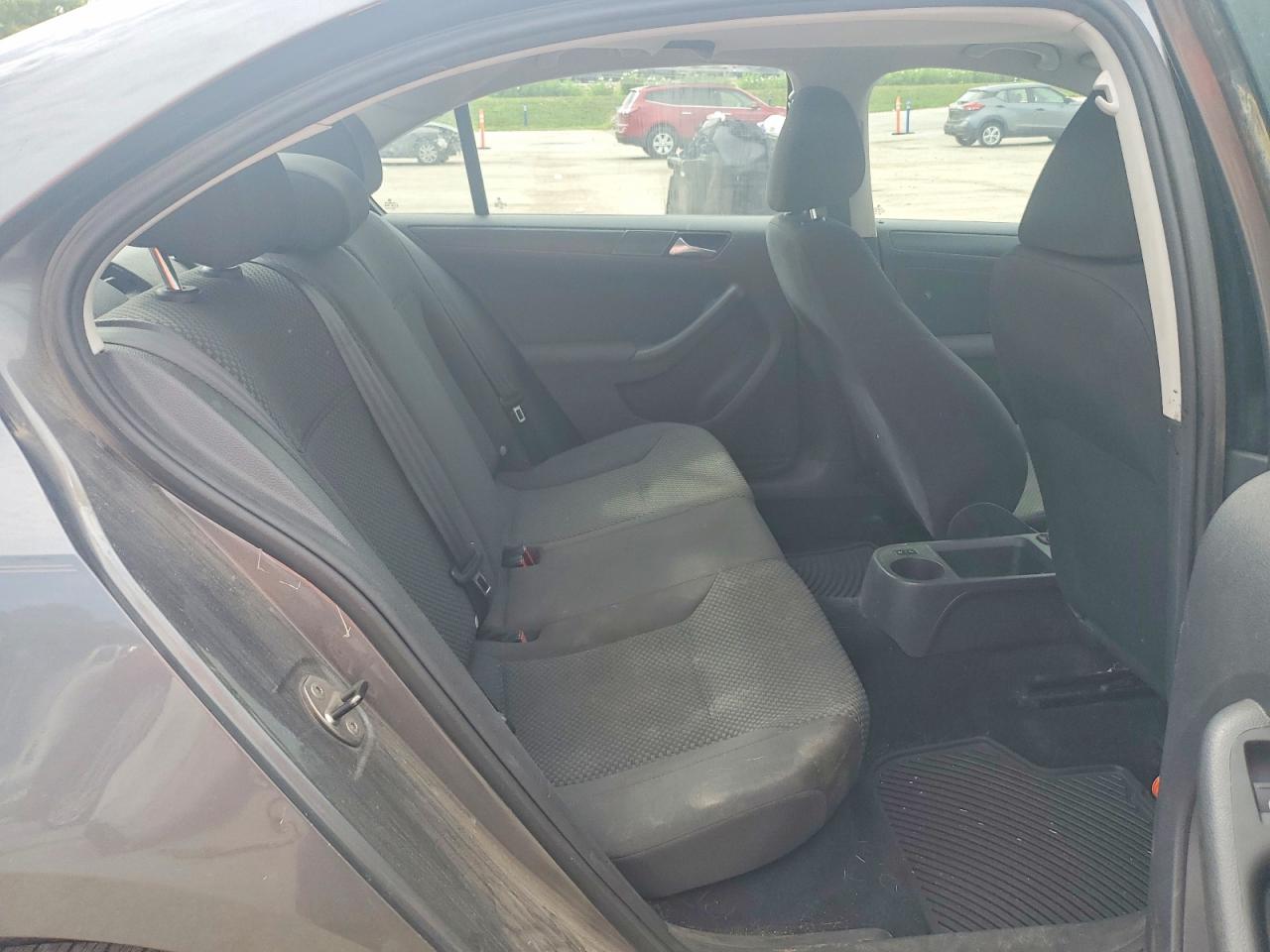 2012 VOLKSWAGEN JETTA