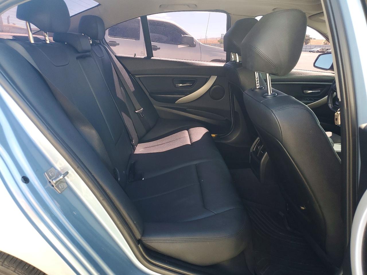 2013 BMW 3 SERIES