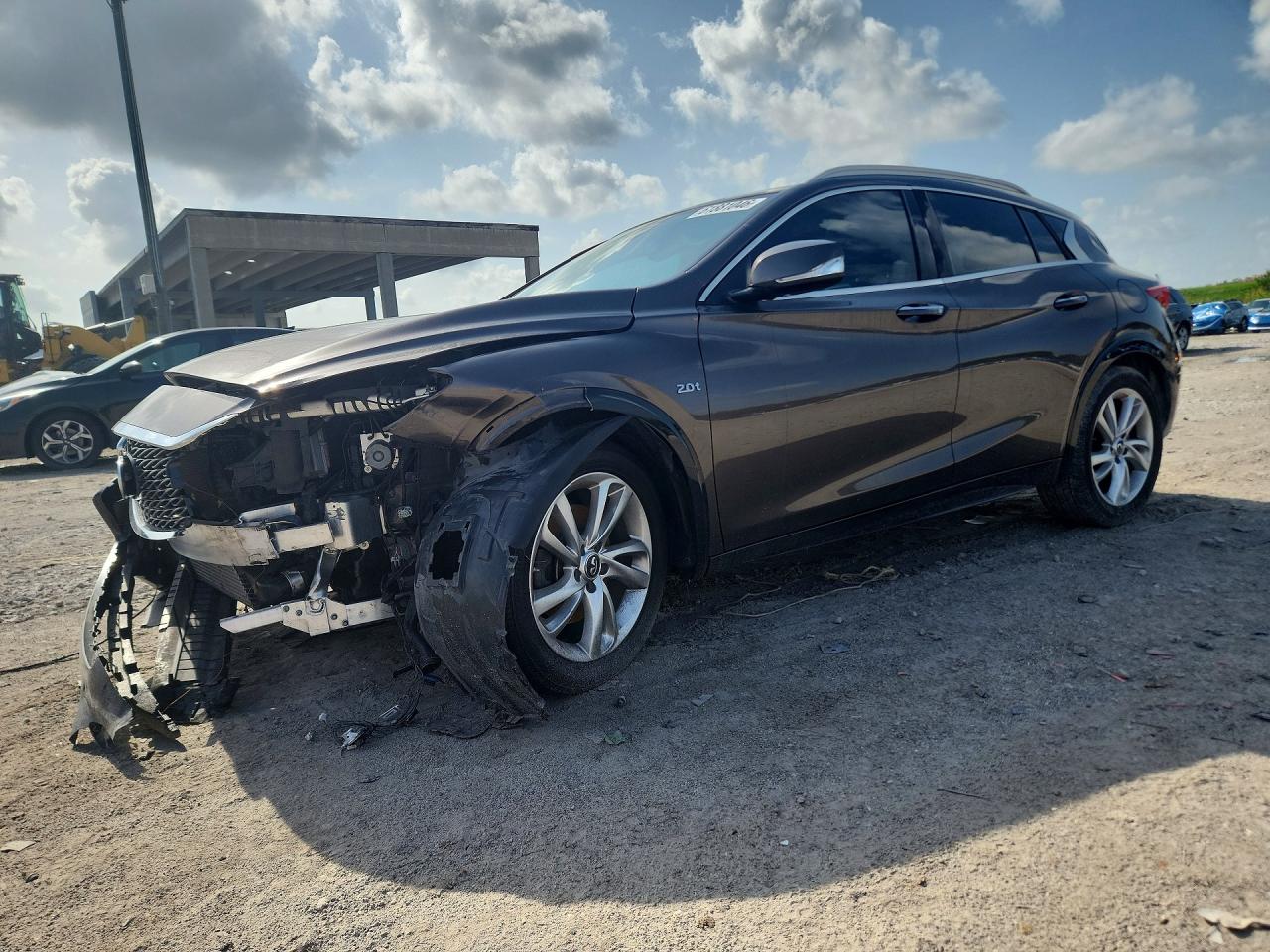 2019 INFINITI QX30