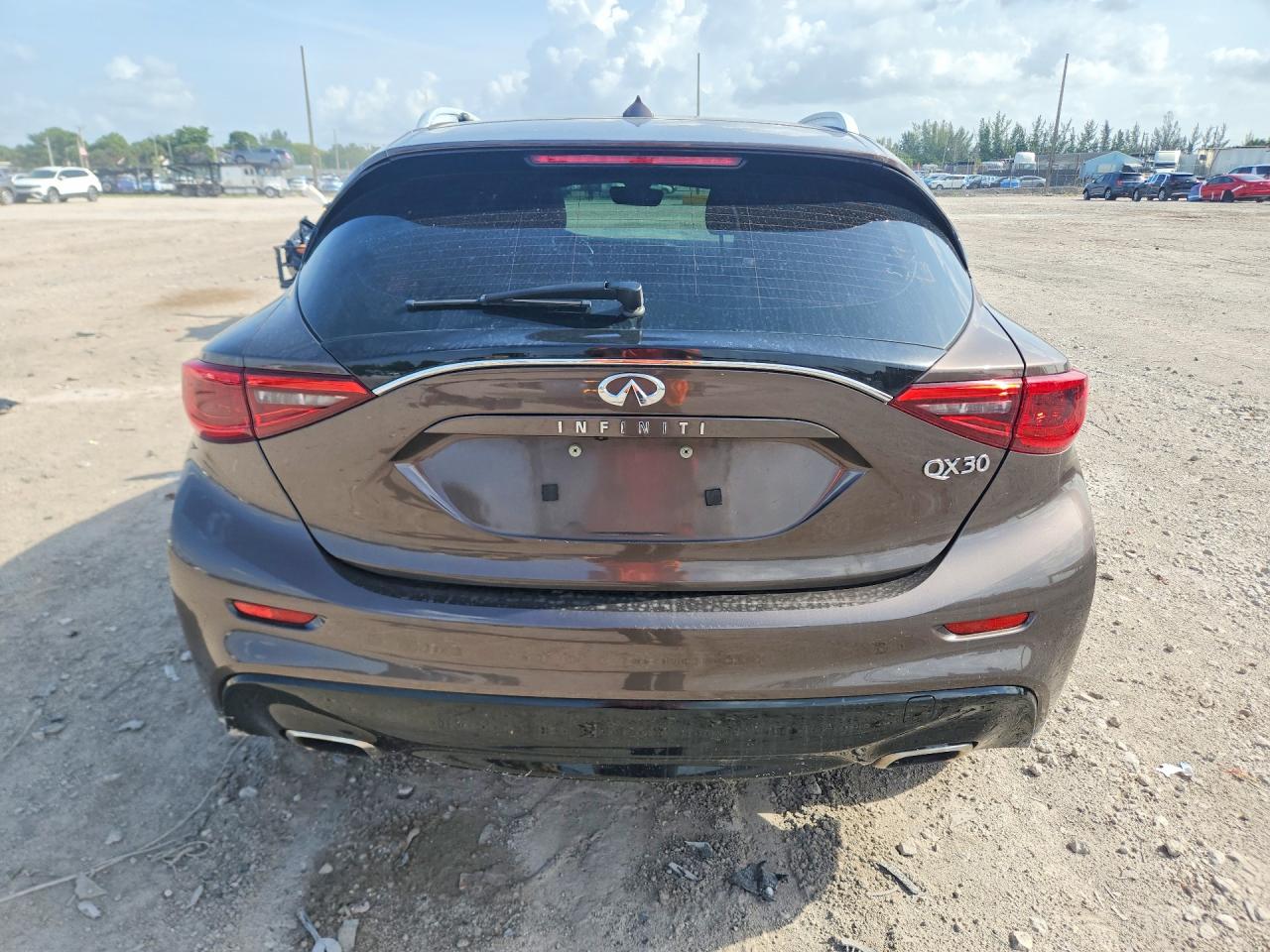 2019 INFINITI QX30