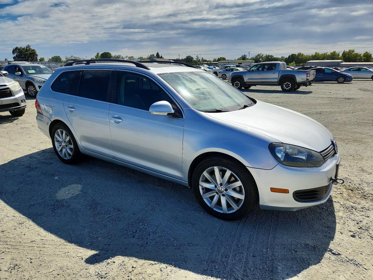 2014 VOLKSWAGEN JETTA