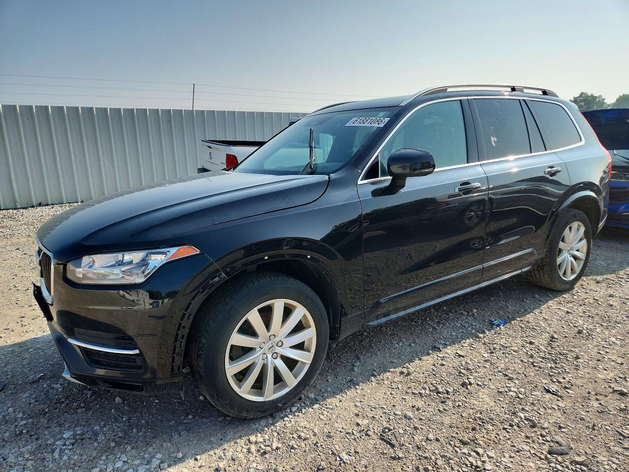 2016 VOLVO XC90