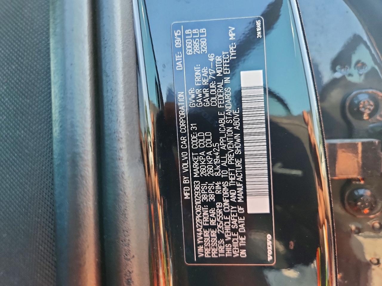 2016 VOLVO XC90