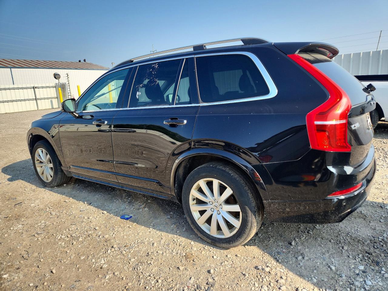 2016 VOLVO XC90