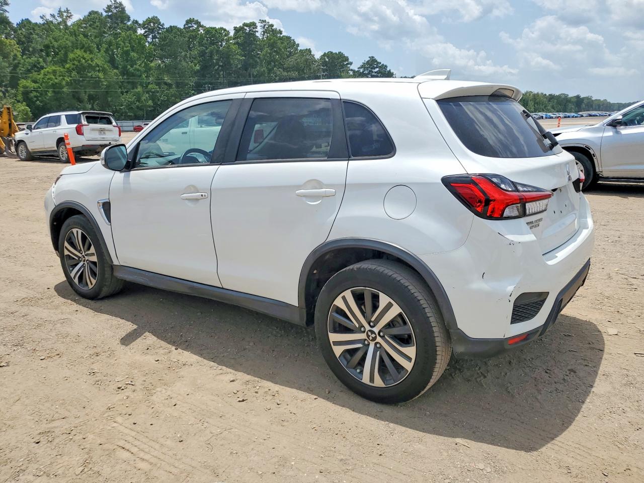 2021 MITSUBISHI OUTLANDER