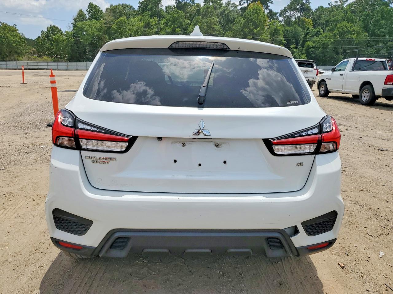2021 MITSUBISHI OUTLANDER