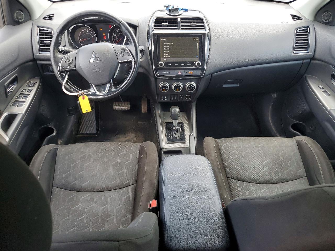 2021 MITSUBISHI OUTLANDER