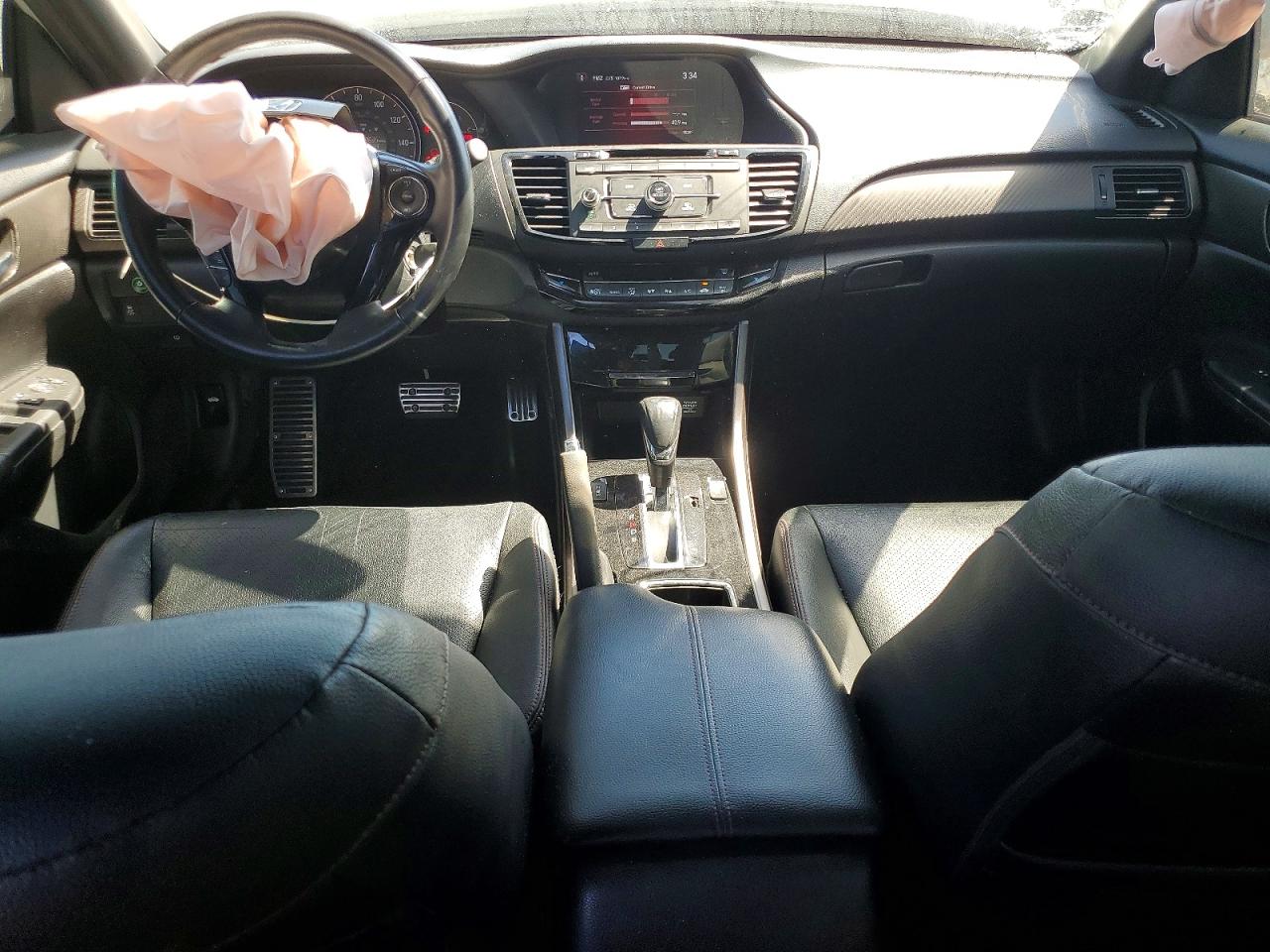 2017 HONDA ACCORD