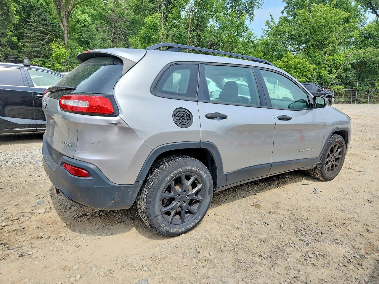 2016 JEEP CHEROKEE