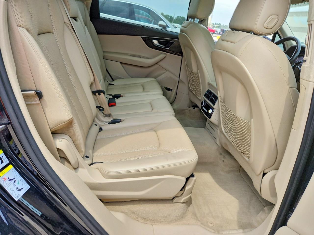 2017 AUDI Q7