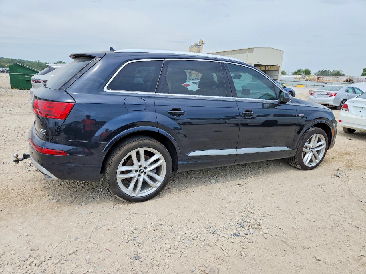 2017 AUDI Q7