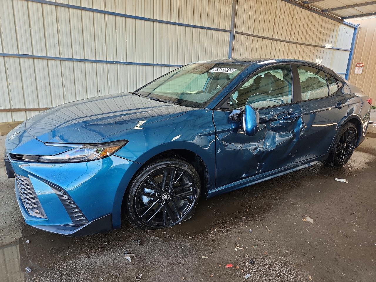 2026 TOYOTA CAMRY