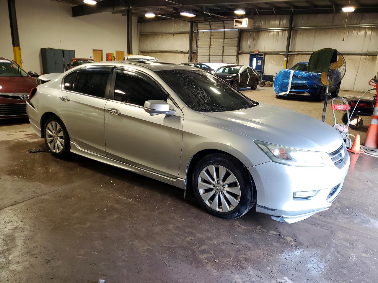 2013 HONDA ACCORD