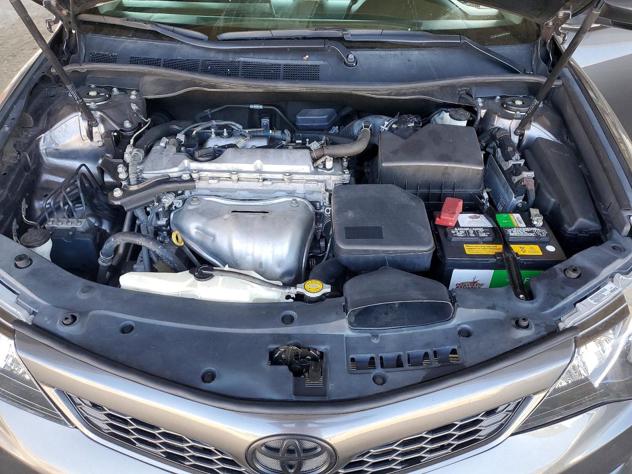 2014 TOYOTA CAMRY