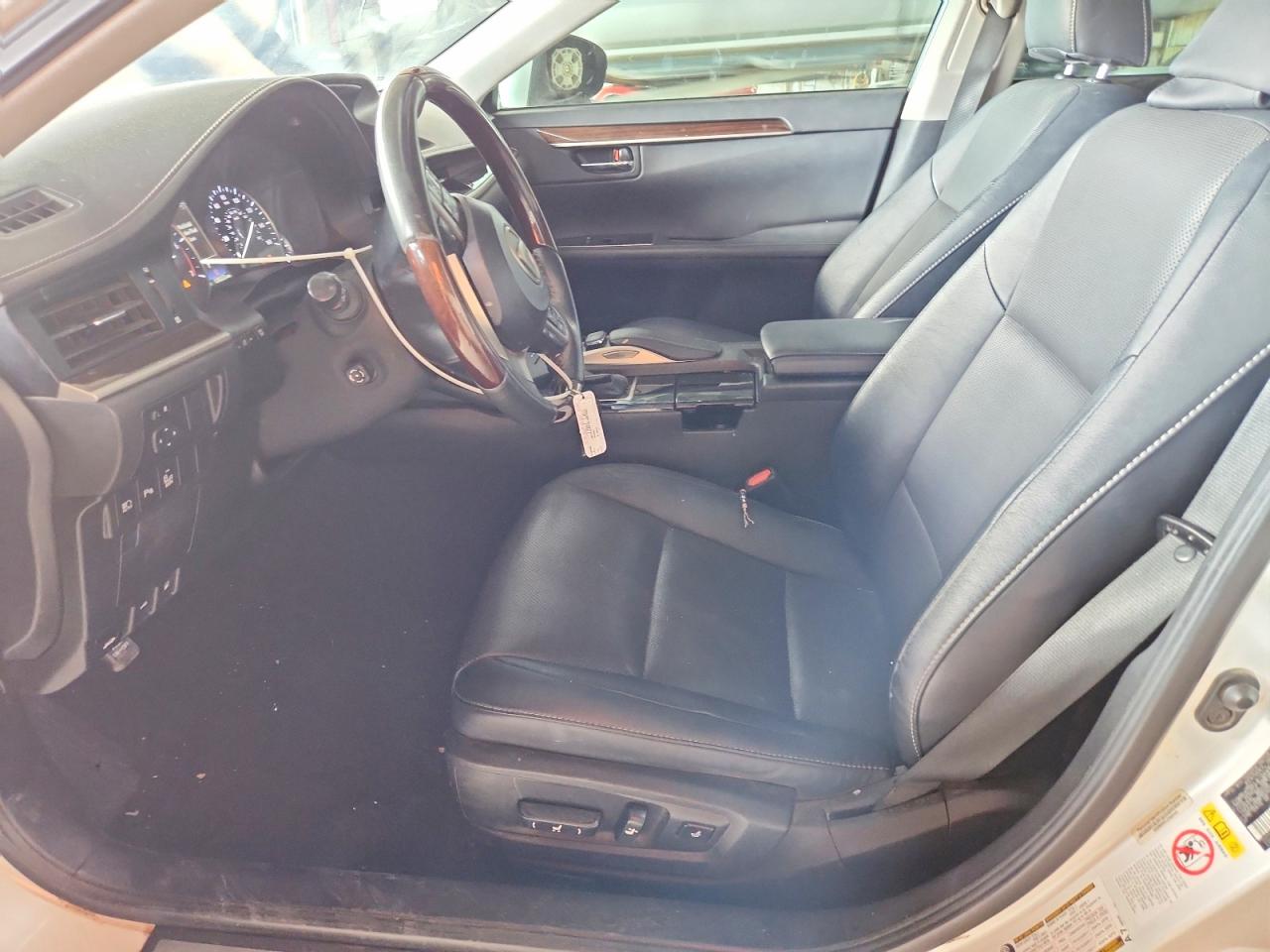 2017 LEXUS ES350
