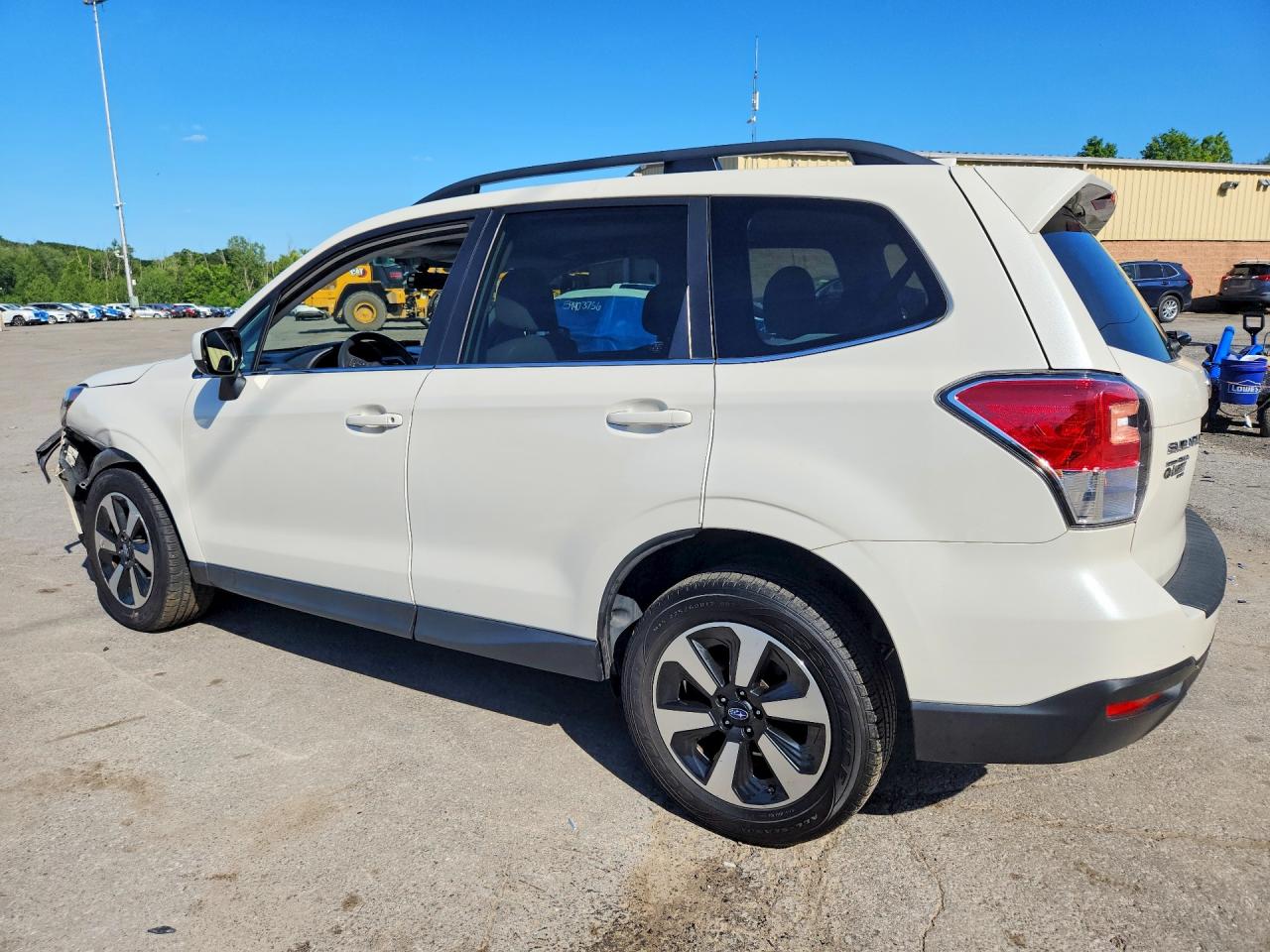 2018 SUBARU FORESTER