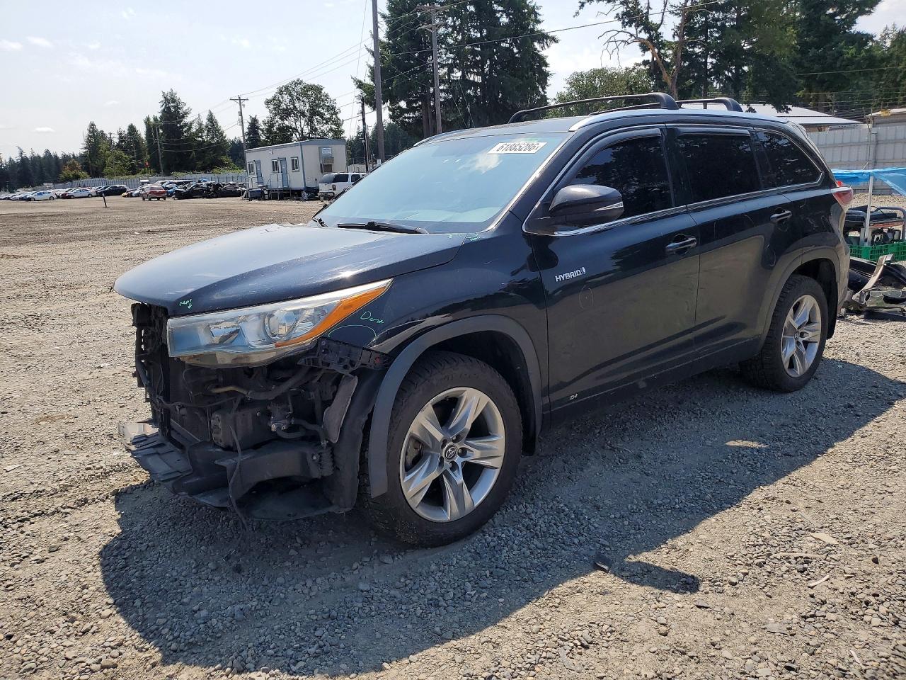 2016 TOYOTA HIGHLANDER