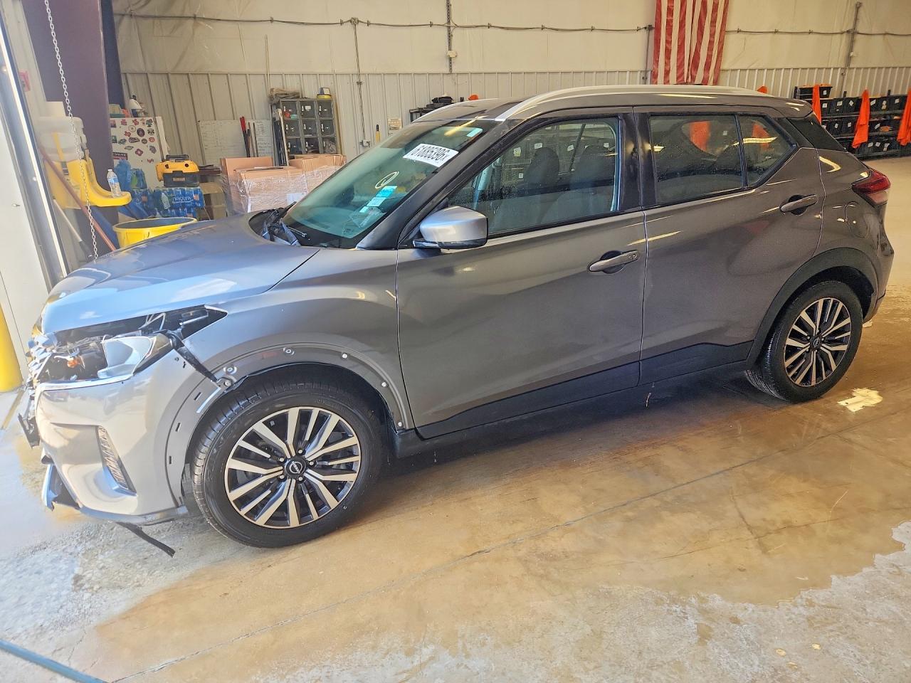 2022 NISSAN KICKS