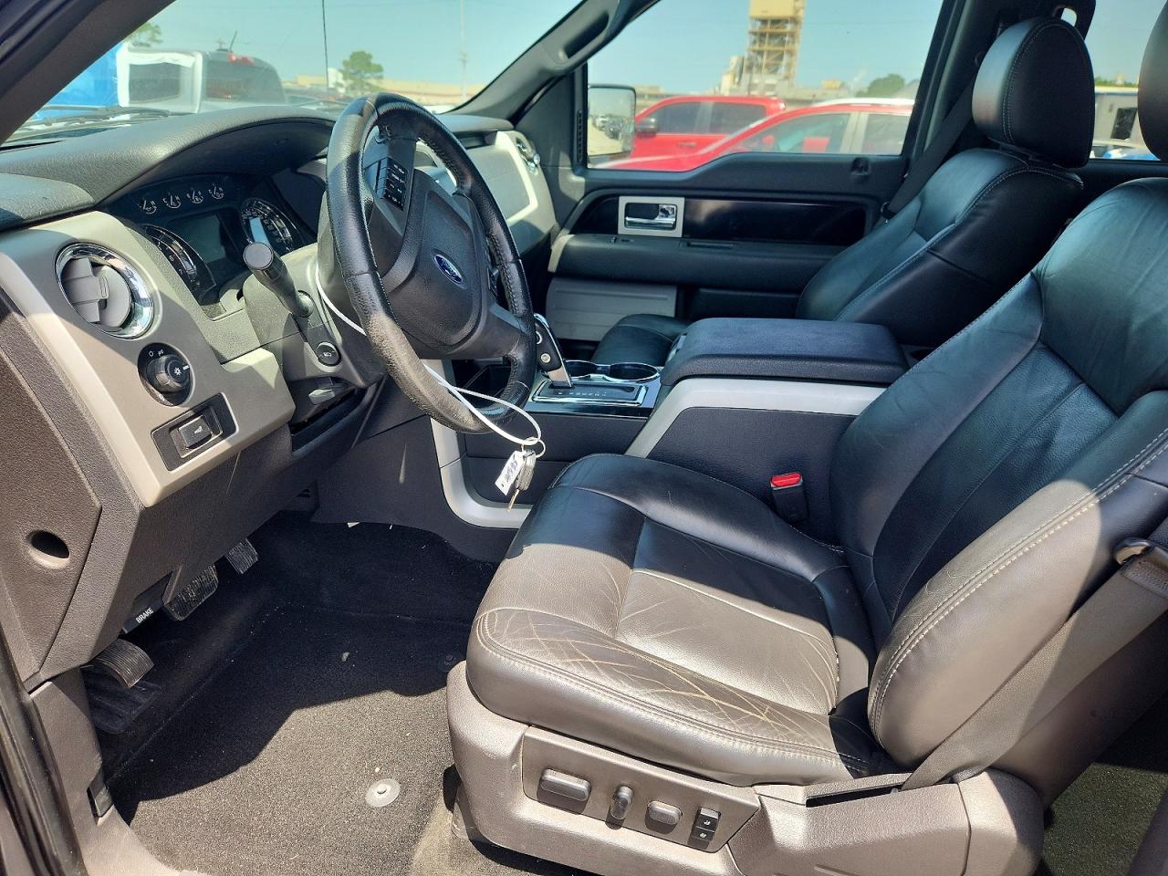 2011 FORD F150