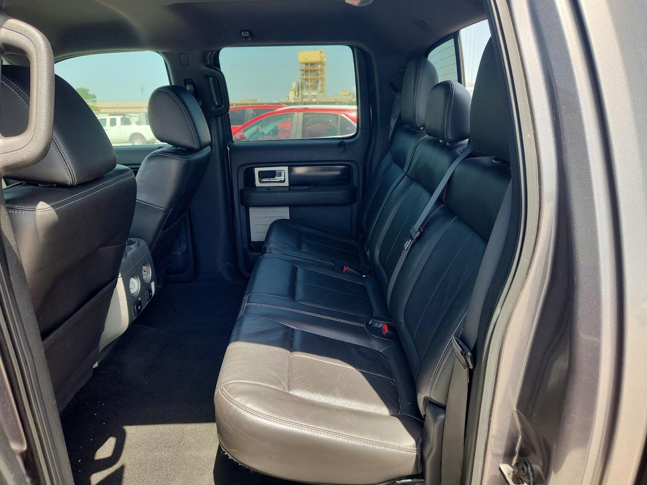 2011 FORD F150