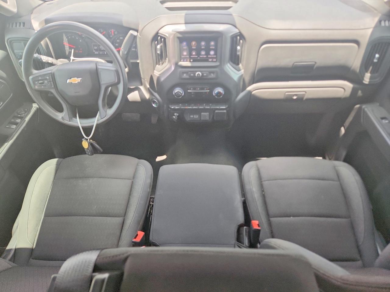 2024 CHEVROLET SILVERADO