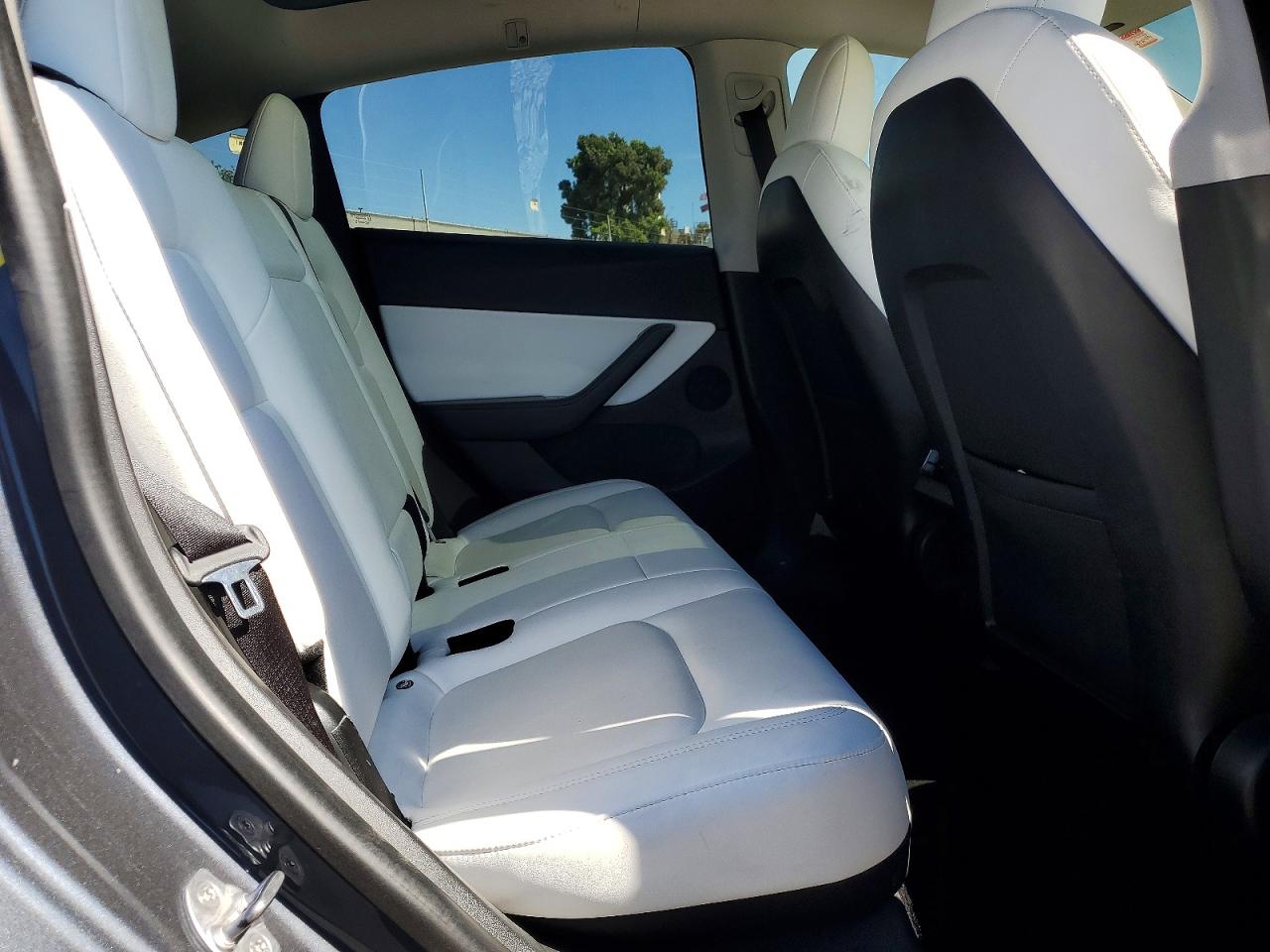 2020 TESLA MODEL Y
