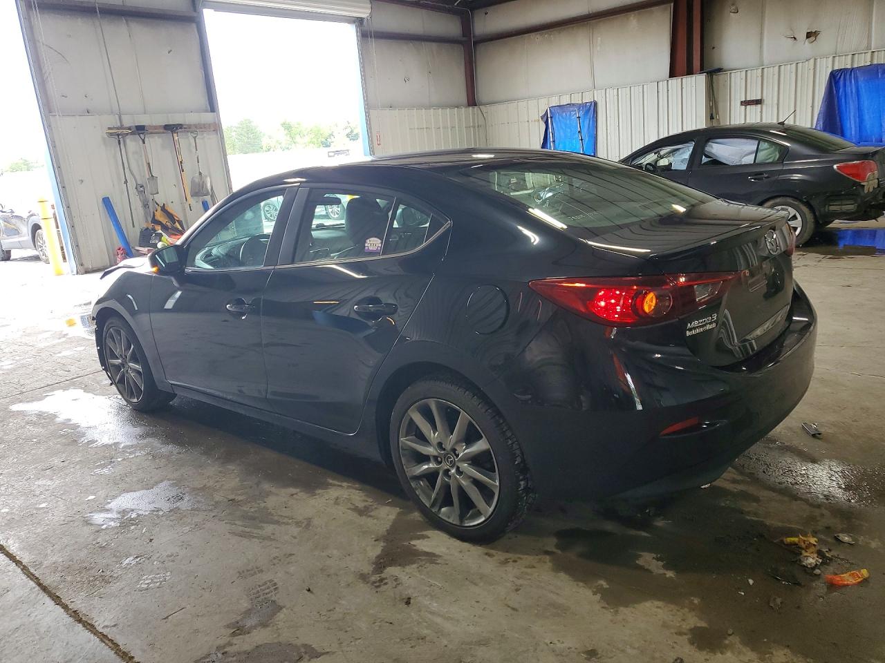 2018 MAZDA 3