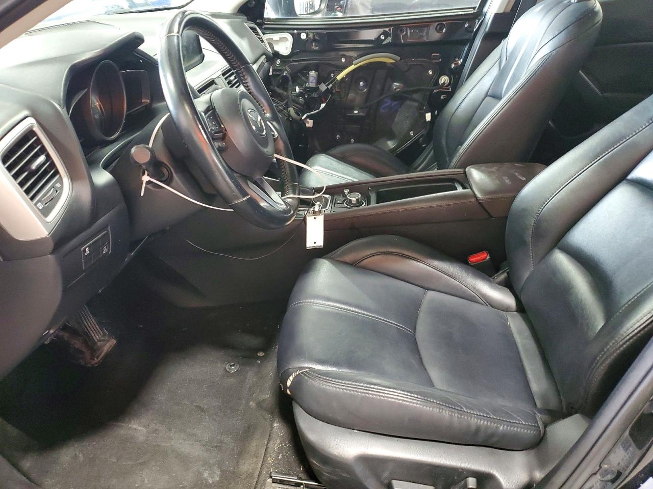 2018 MAZDA 3