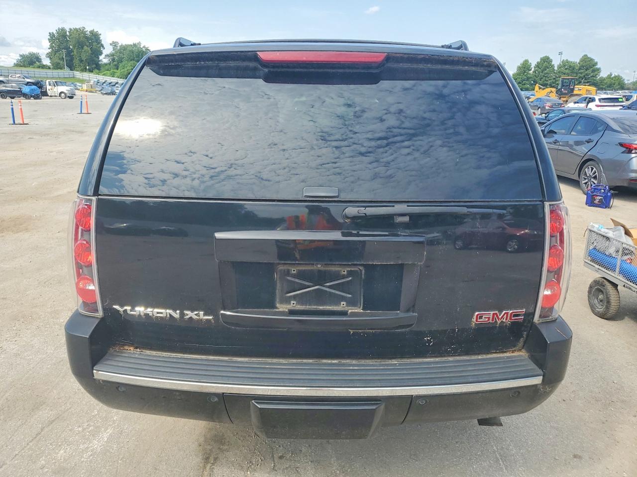 2007 GMC YUKON