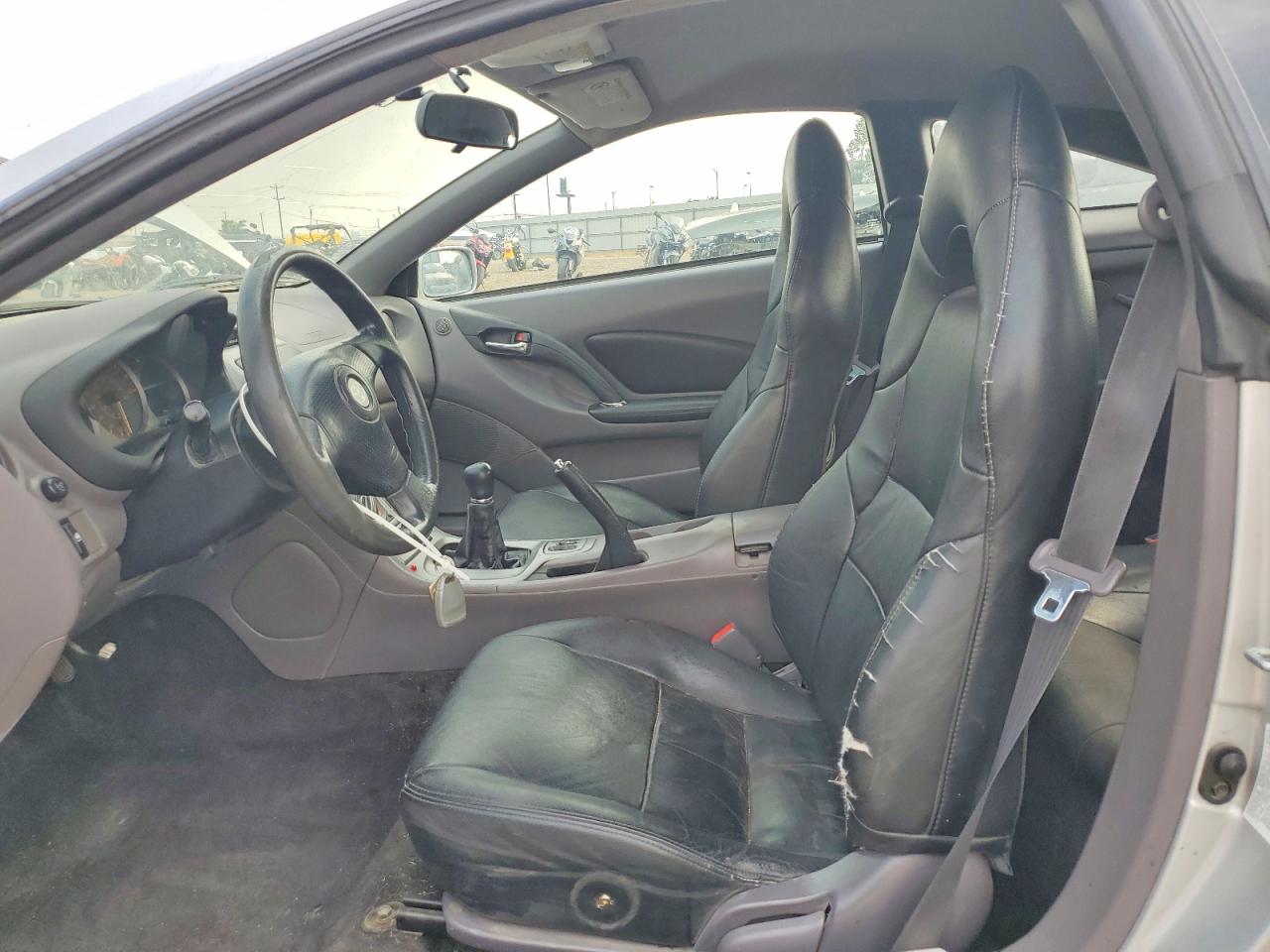 2000 TOYOTA CELICA