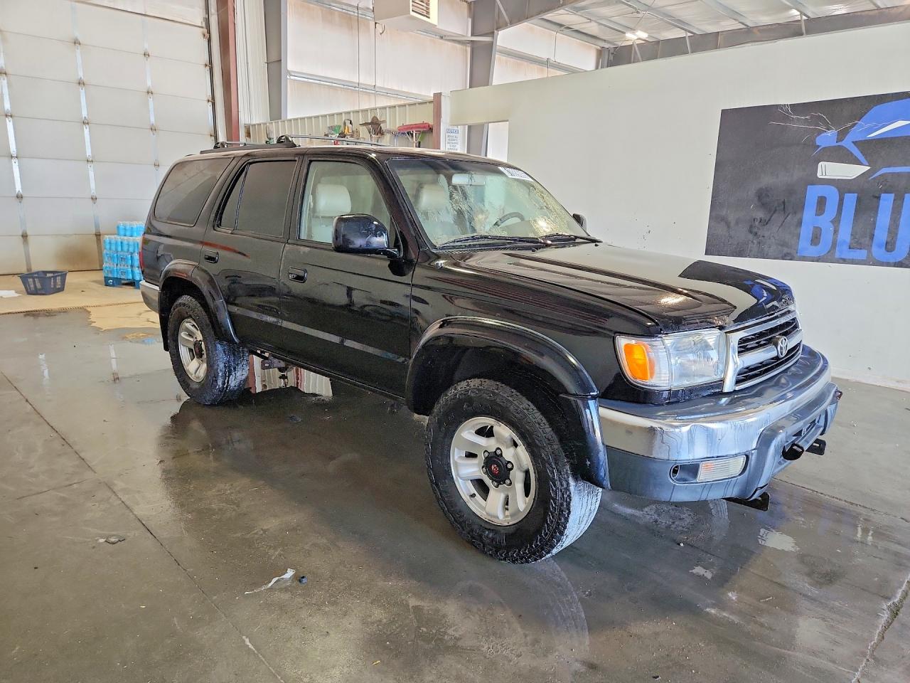 2000 TOYOTA 4RUNNER