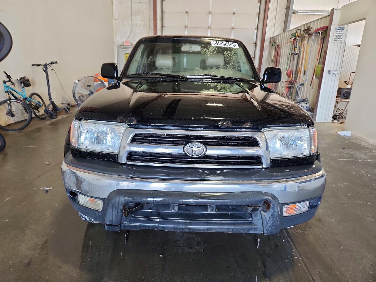 2000 TOYOTA 4RUNNER