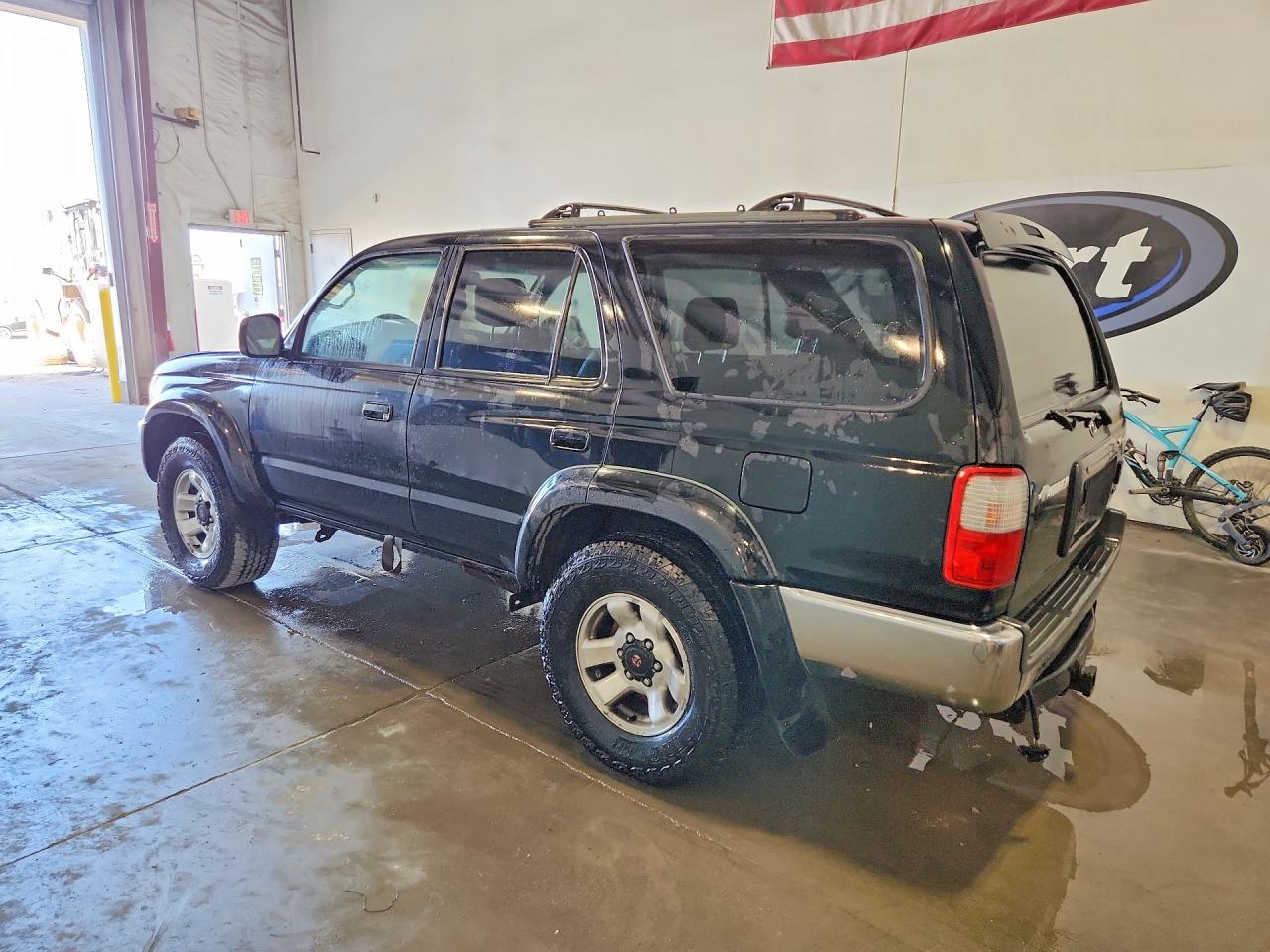 2000 TOYOTA 4RUNNER