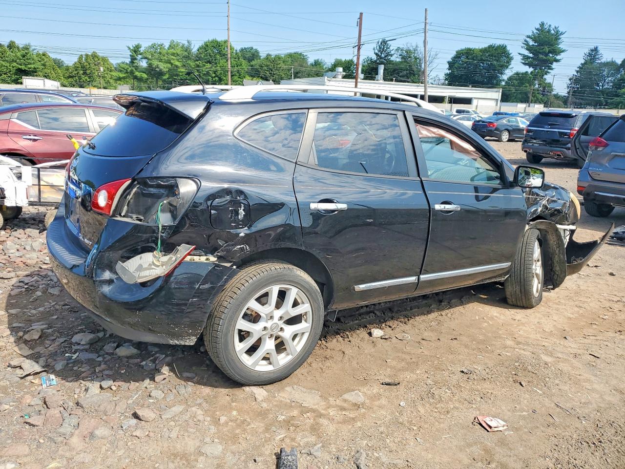 2013 NISSAN ROGUE