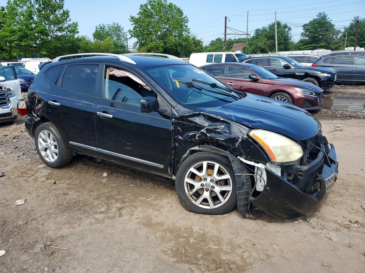 2013 NISSAN ROGUE