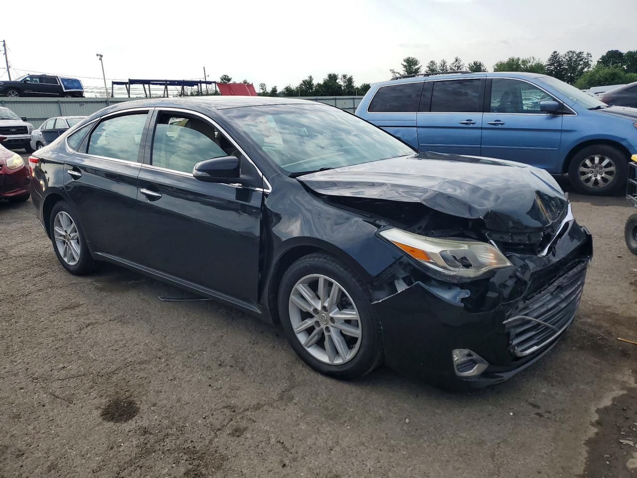 2014 TOYOTA AVALON