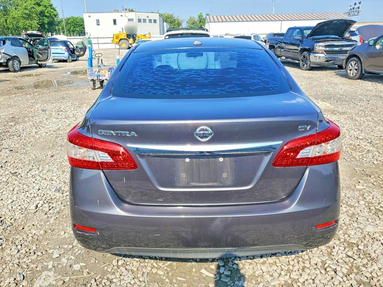2015 NISSAN SENTRA