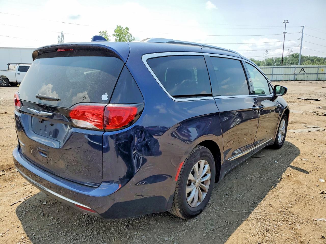 2018 CHRYSLER PACIFICA