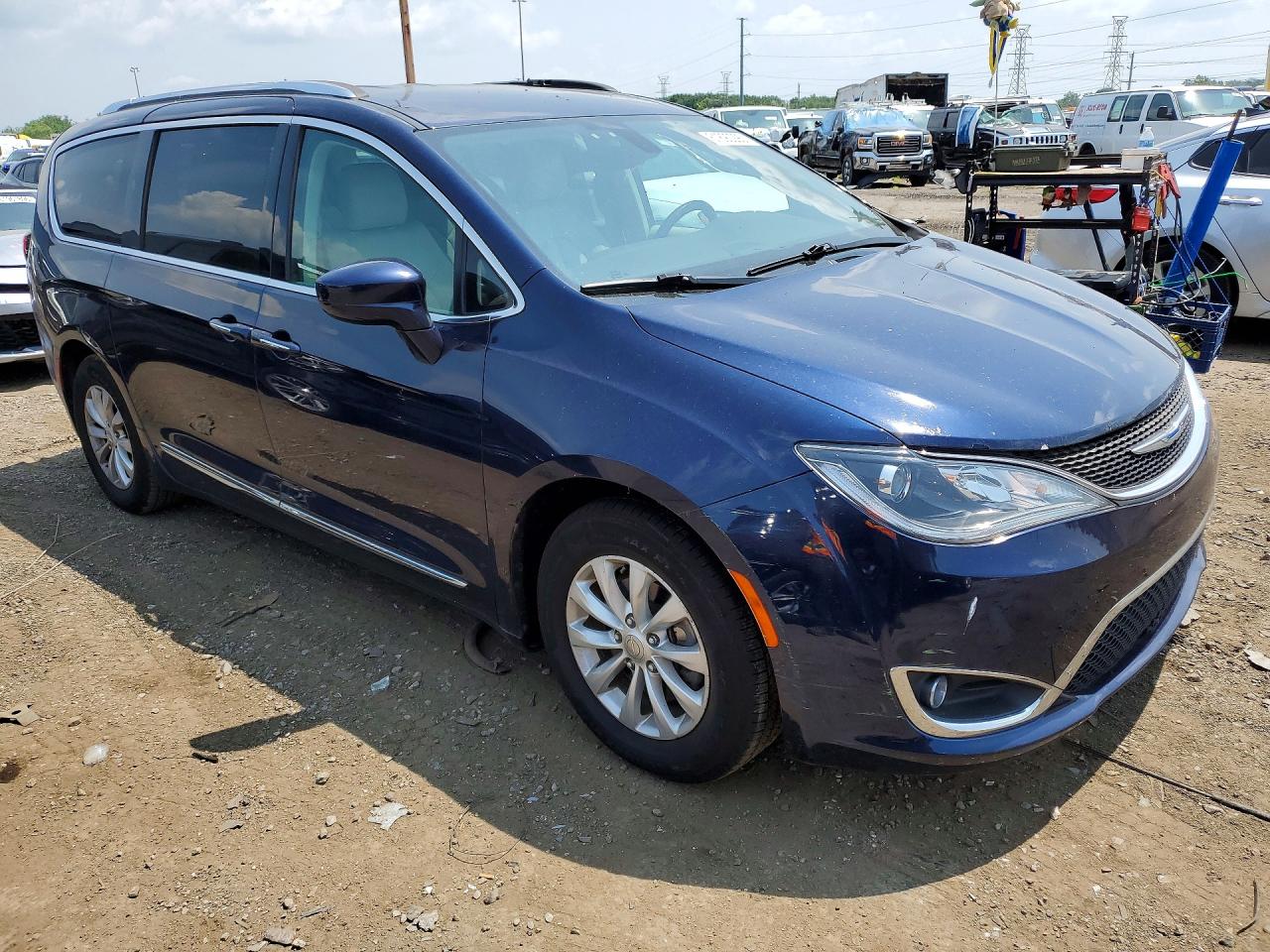 2018 CHRYSLER PACIFICA