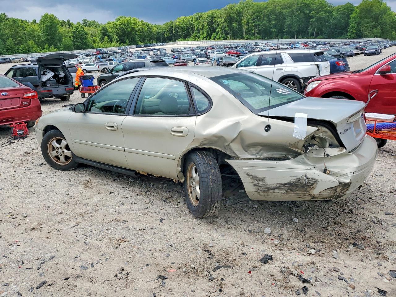 2006 FORD TAURUS